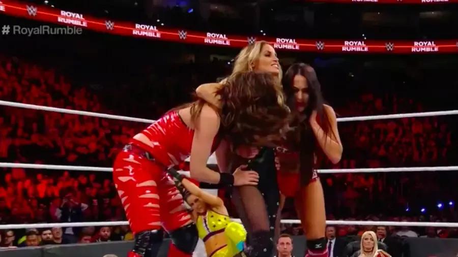 Bella Twins, Trish Stratus