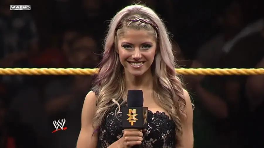 Alexa bliss ring announcer