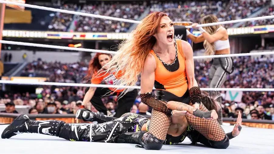 Becky Lynch April 2023 WrestleMania Disarm-her.jpg