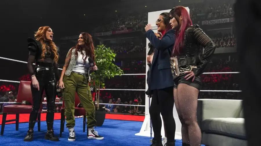 Becky Lynch Lita Bayley Damage CTRL February 2022.jpg