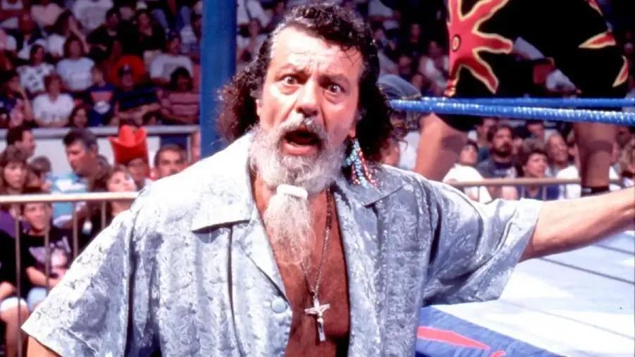 Captain lou albano