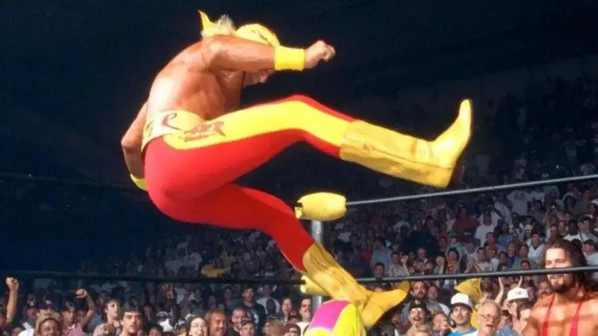 Hulk hogan leg drop bash at the beach 1996