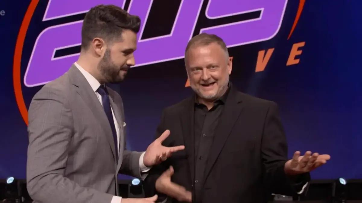 Jeremy Borash Tom Phillips 2020.jpg