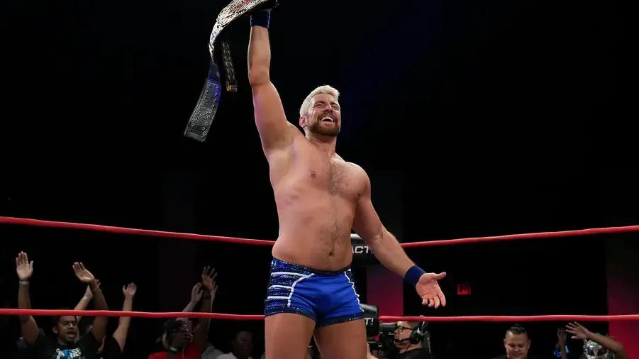 Joe_Hendry_Digital_Media_Champion_901x506.jpeg