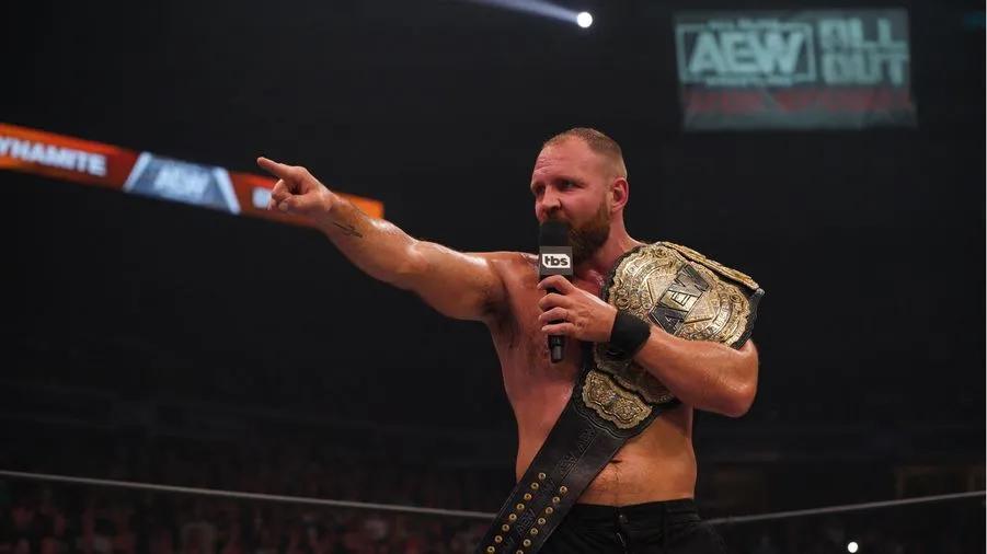 Jon Moxley August 2022 big point.jpg