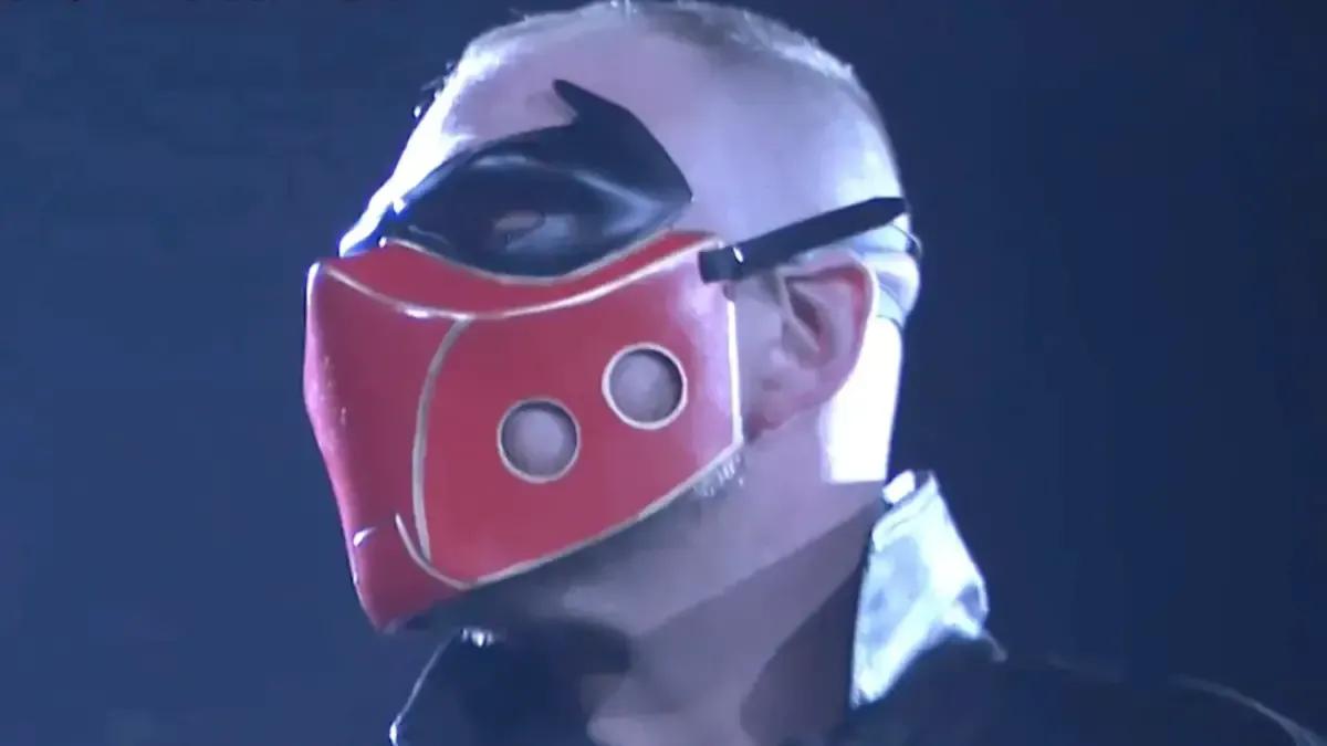 Jon Moxley Red Hood Wrestle Kingdom 18.jpg