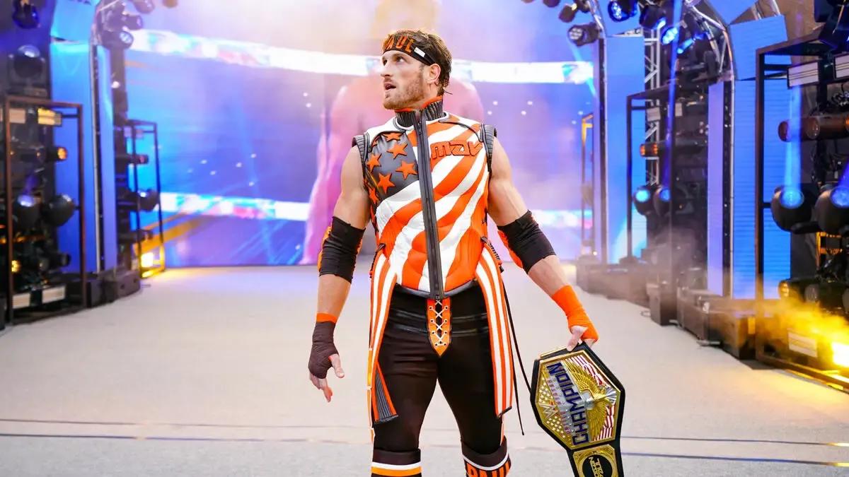 Logan Paul August 2024 SummerSlam entrance.jpeg