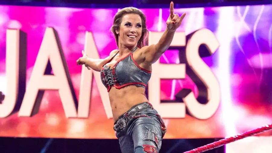 Mickie James- WWE-.jpg