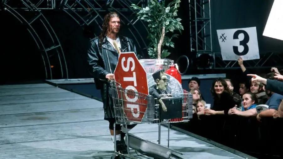 Raven WWE Shopping Cart 2001.jpg