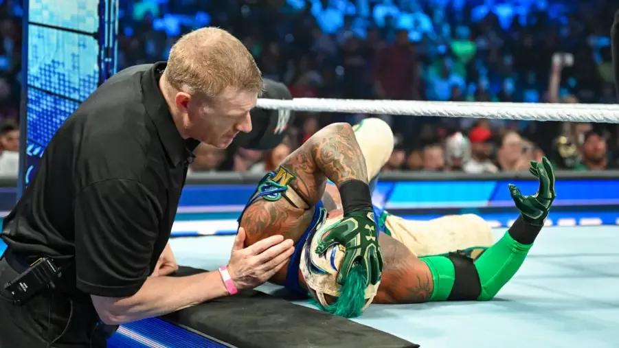 Rey Mysterio Injured 2023.jpg