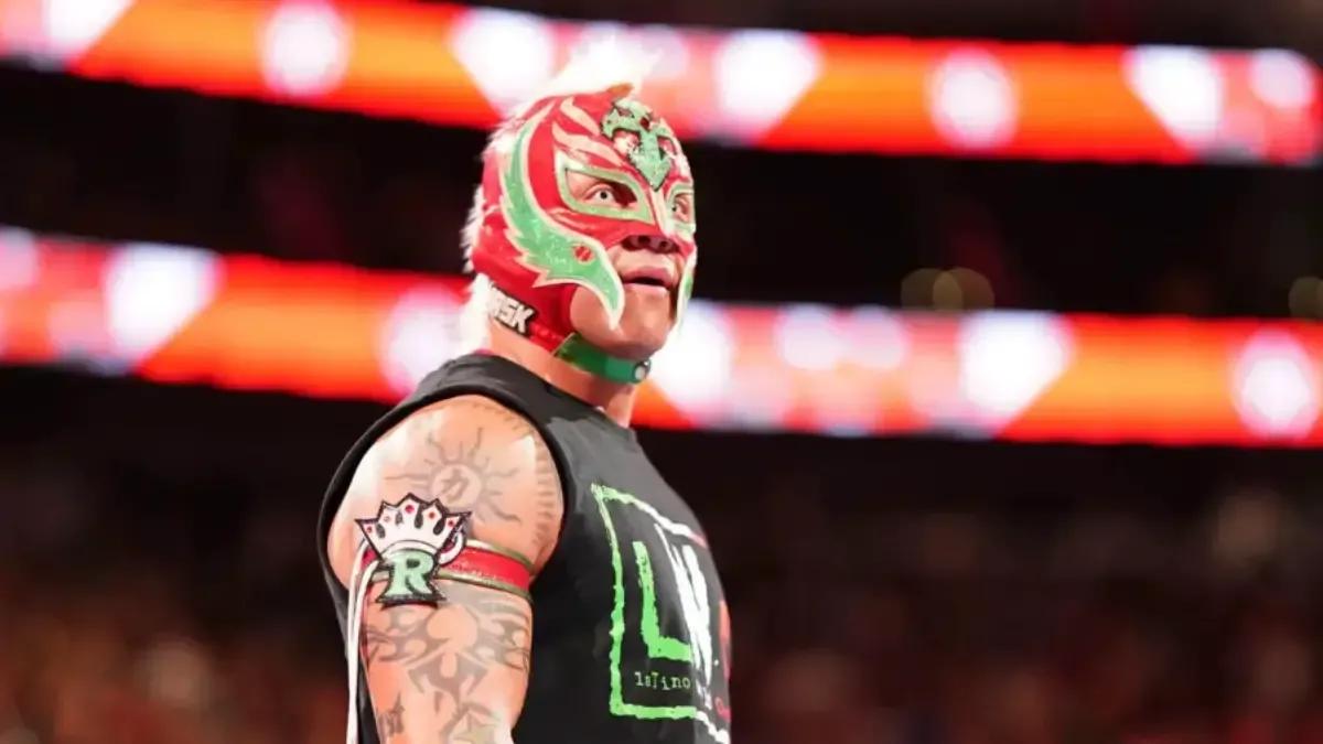 Rey Mysterio LWO 2023.jpg