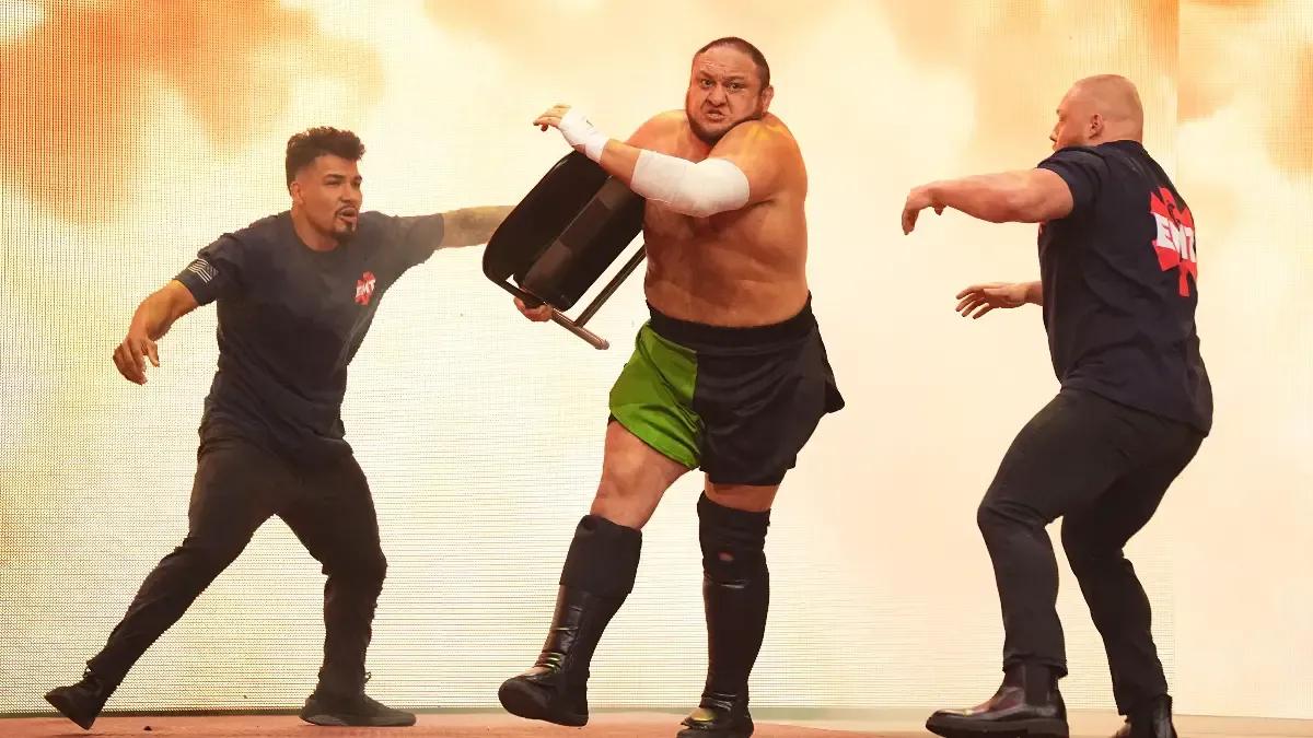 Samoa Joe and Bill the chair December 2023.jpg