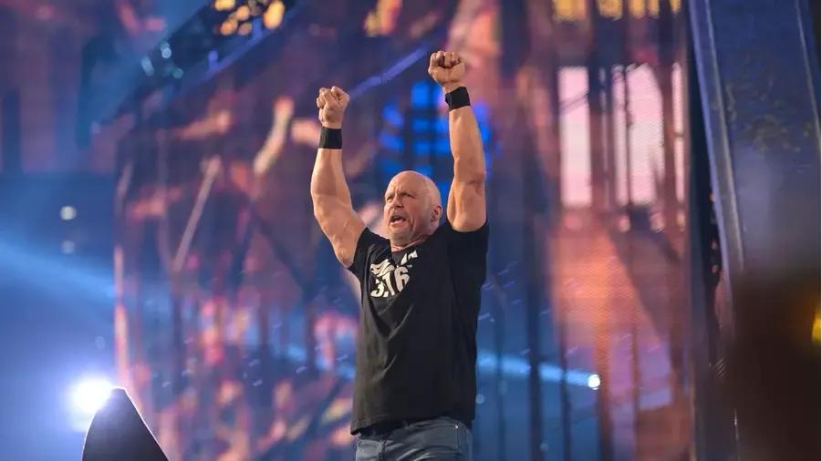 Steve Austin WrestleMania 38 salute.jpg