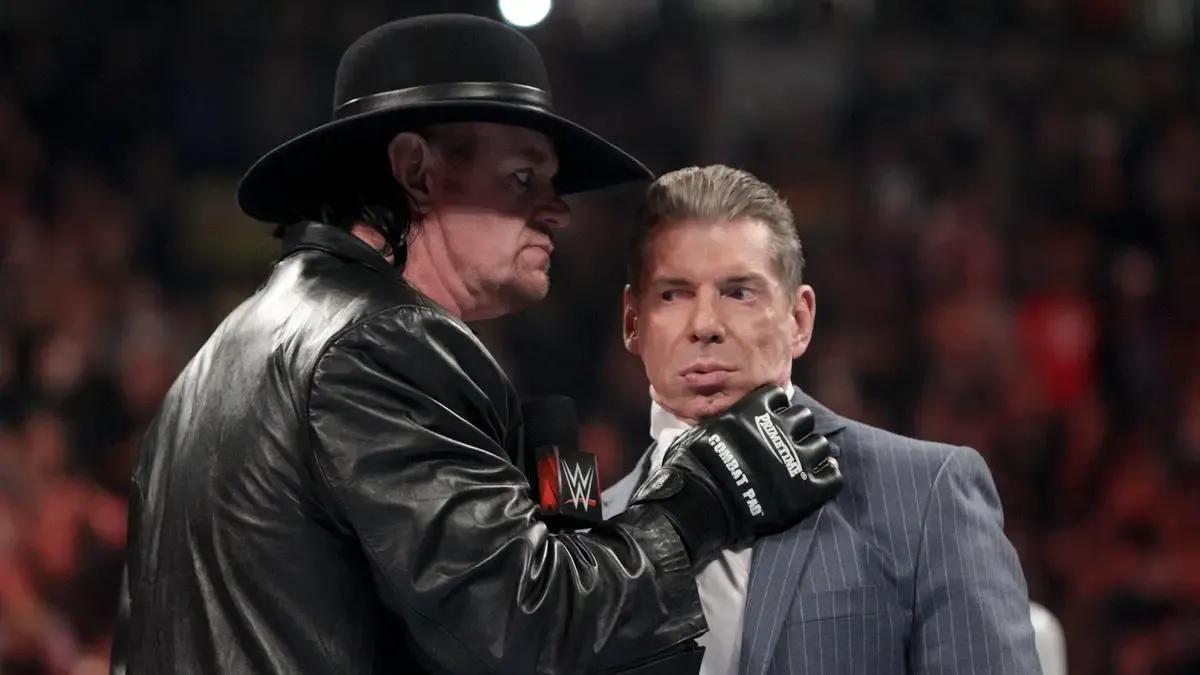 The Undertaker Vince McMahon WWE 2016.jpg