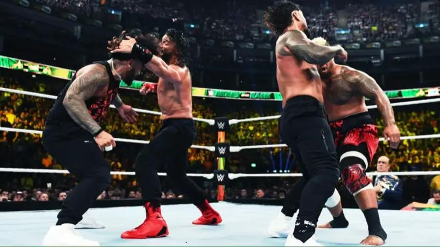 The-Usos-Roman-Reigns-Solo-Sikoa.jpg