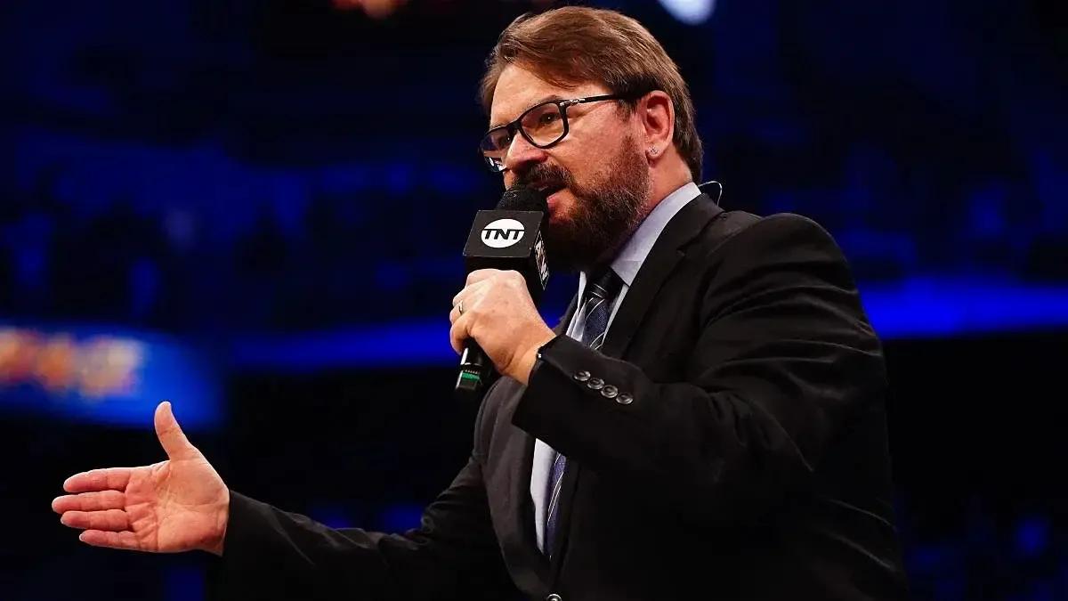 Tony schiavone aew