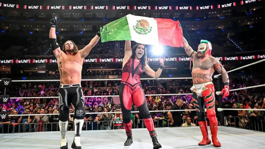 WWE Mexico 2022.jpg