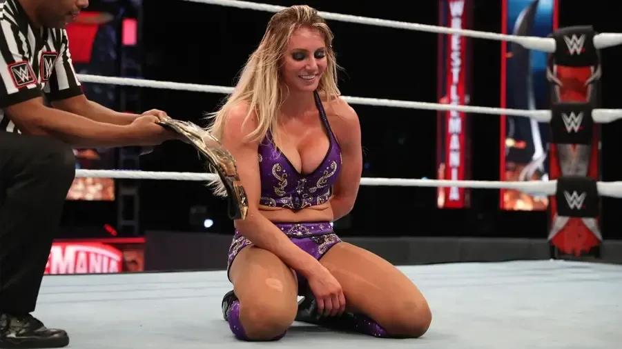 charlotte flair nxt.jpg