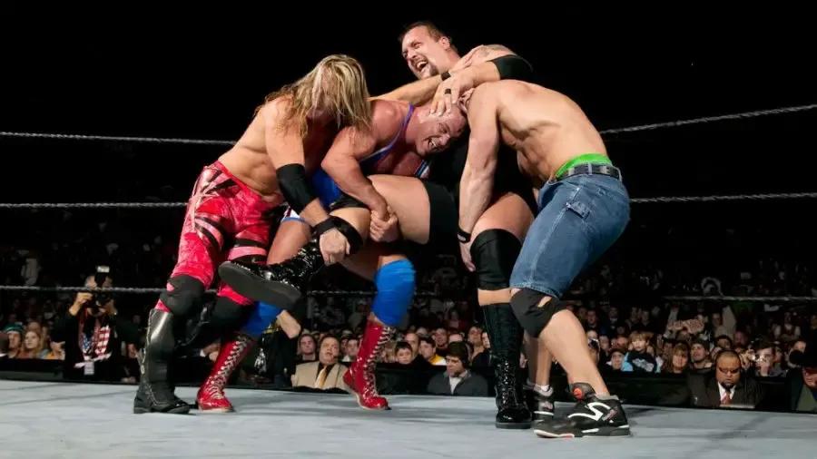 https://cultaholic.com/files/images/10bac576d78223f1fa8c6da15856d1230bc0c4ad-Royal-Rumble-2004.jpg