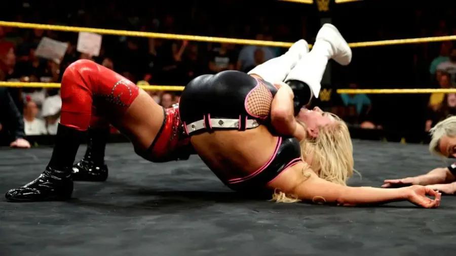 https://cultaholic.com/files/images/cc32362b8e7cde0d48f722270e60bc680f41360c-Charlotte-Natalya.jpg