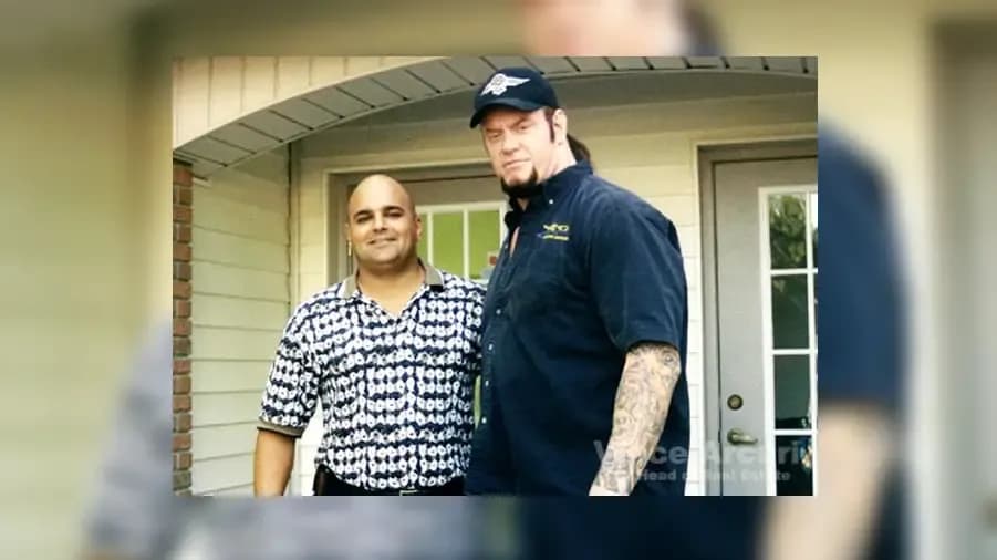 https://cultaholic.com/files/images/3545c7f34546750fbb09022eb04918e2e769e55c-the-undertaker-real-estate.jpg