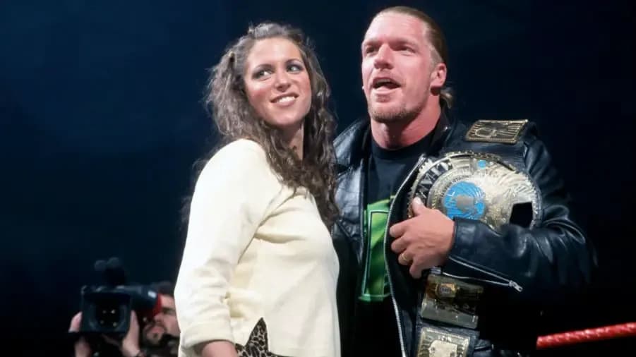 https://cultaholic.com/files/images/da6f6d8a21ded2f5c5545ce0e3cc53ef4cfb9592-triple-h-stephanie-mcmahon.jpg